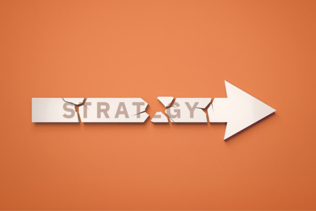 Broken strategy arrow illustration showing how weak activation can undermine B2B brand strategy and execution.